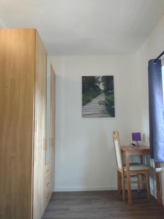 Burgapartment Felsenhaeuschen 몬샤우 외부 사진