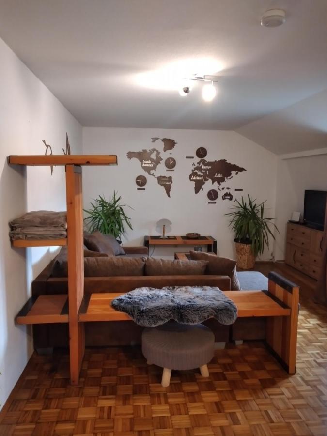 Burgapartment Felsenhaeuschen 몬샤우 외부 사진